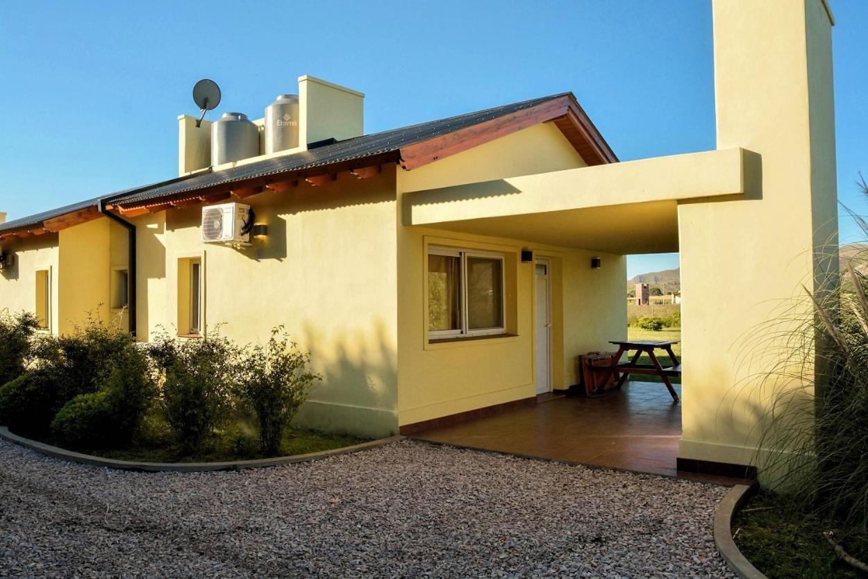 Cabanas De Las Pinturas Villa Sierra de la Ventana Luaran gambar