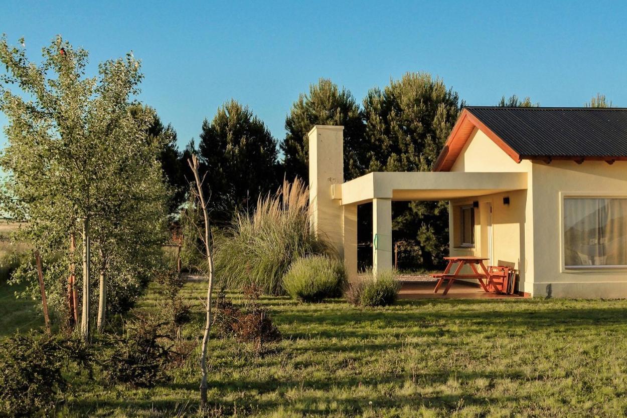Cabanas De Las Pinturas Villa Sierra de la Ventana Luaran gambar