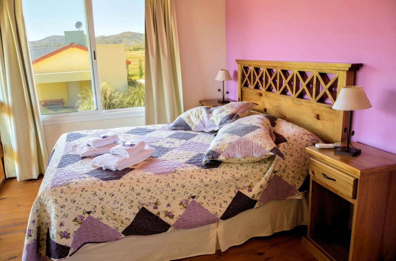 Cabanas De Las Pinturas Villa Sierra de la Ventana Luaran gambar
